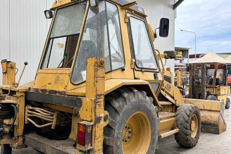 OmecoHub - Immagine CATERPILLAR 438B